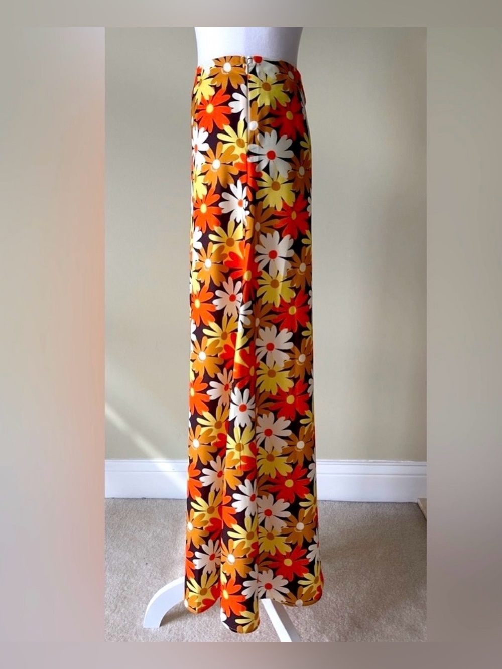 COLLUSION Satin Fall Floral Print Column Maxi Skirt in Multi Color Size 2 - Picture 3 of 9